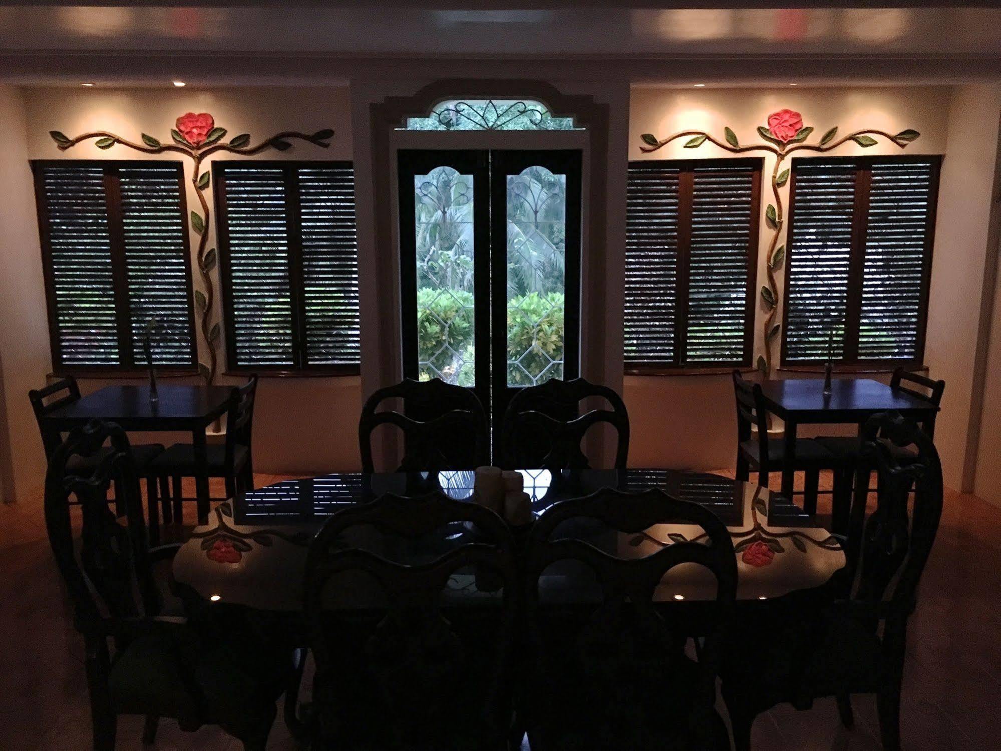 Guindulman 桂杜尔曼湾旅游宾馆酒店 外观 照片